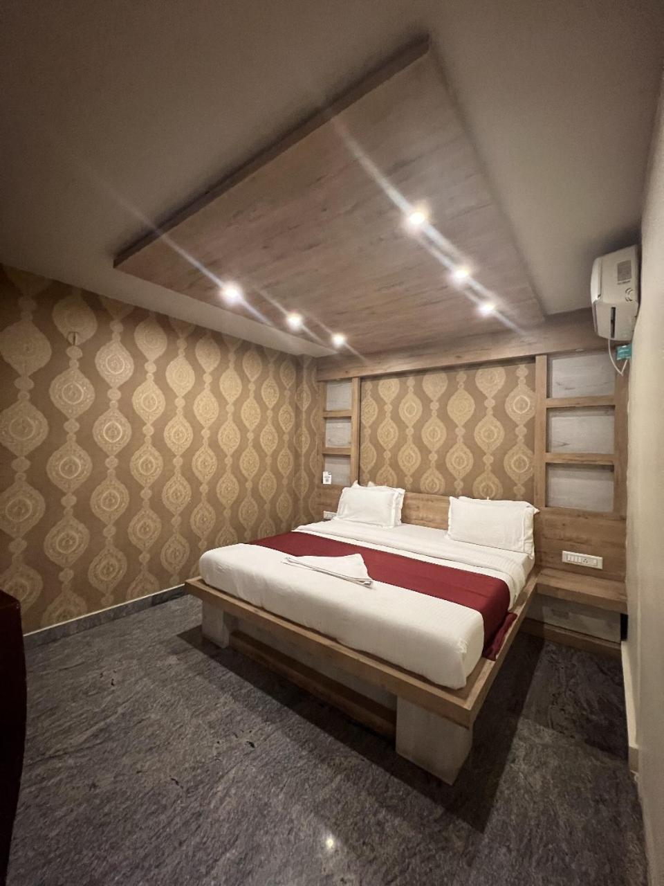 Dreamz Lodge Bangalore Dış mekan fotoğraf