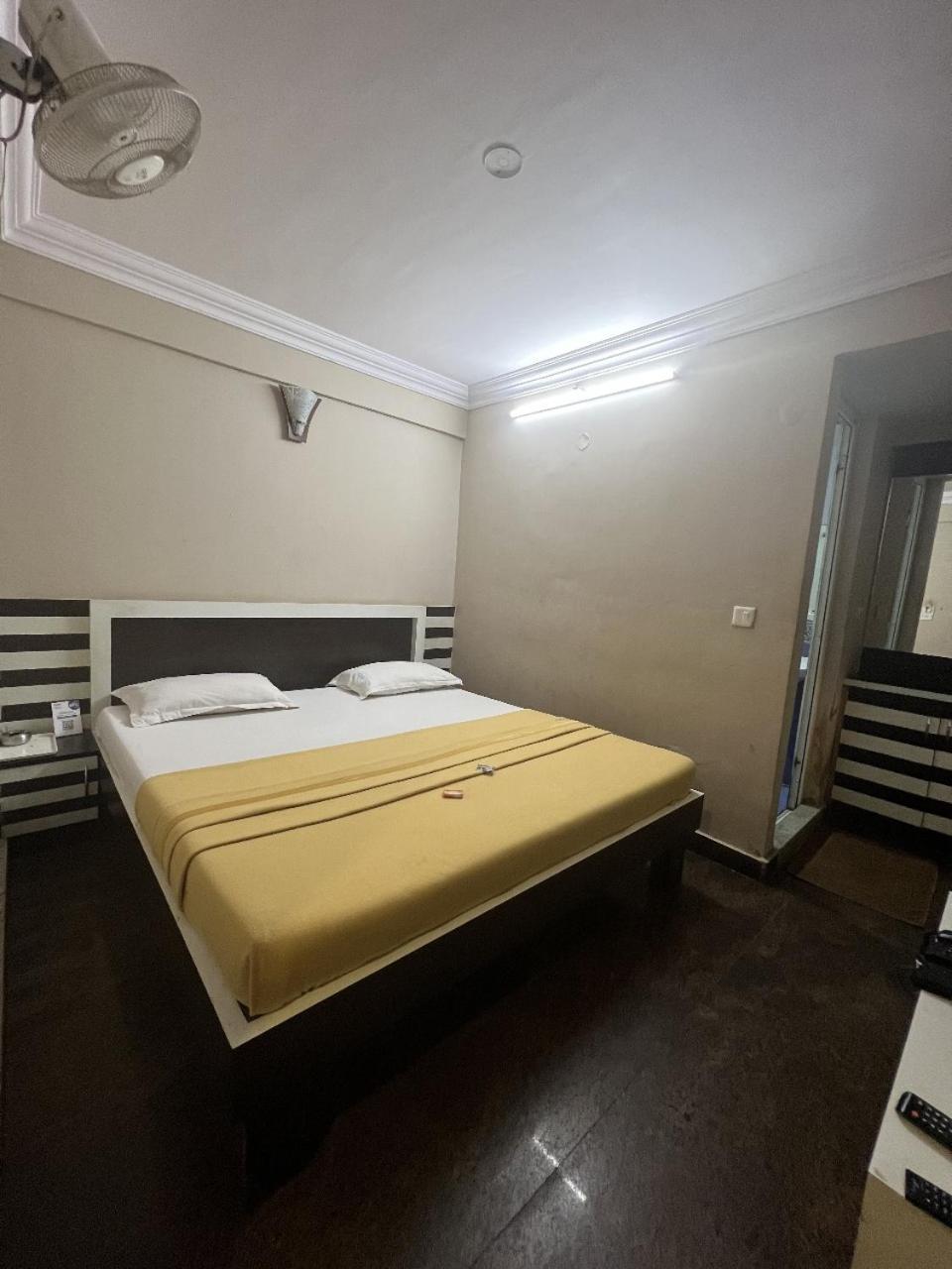 Dreamz Lodge Bangalore Dış mekan fotoğraf